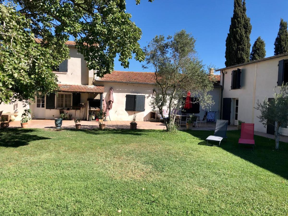 Villa Mas Du Pont De Laute Le Cailar Esterno foto